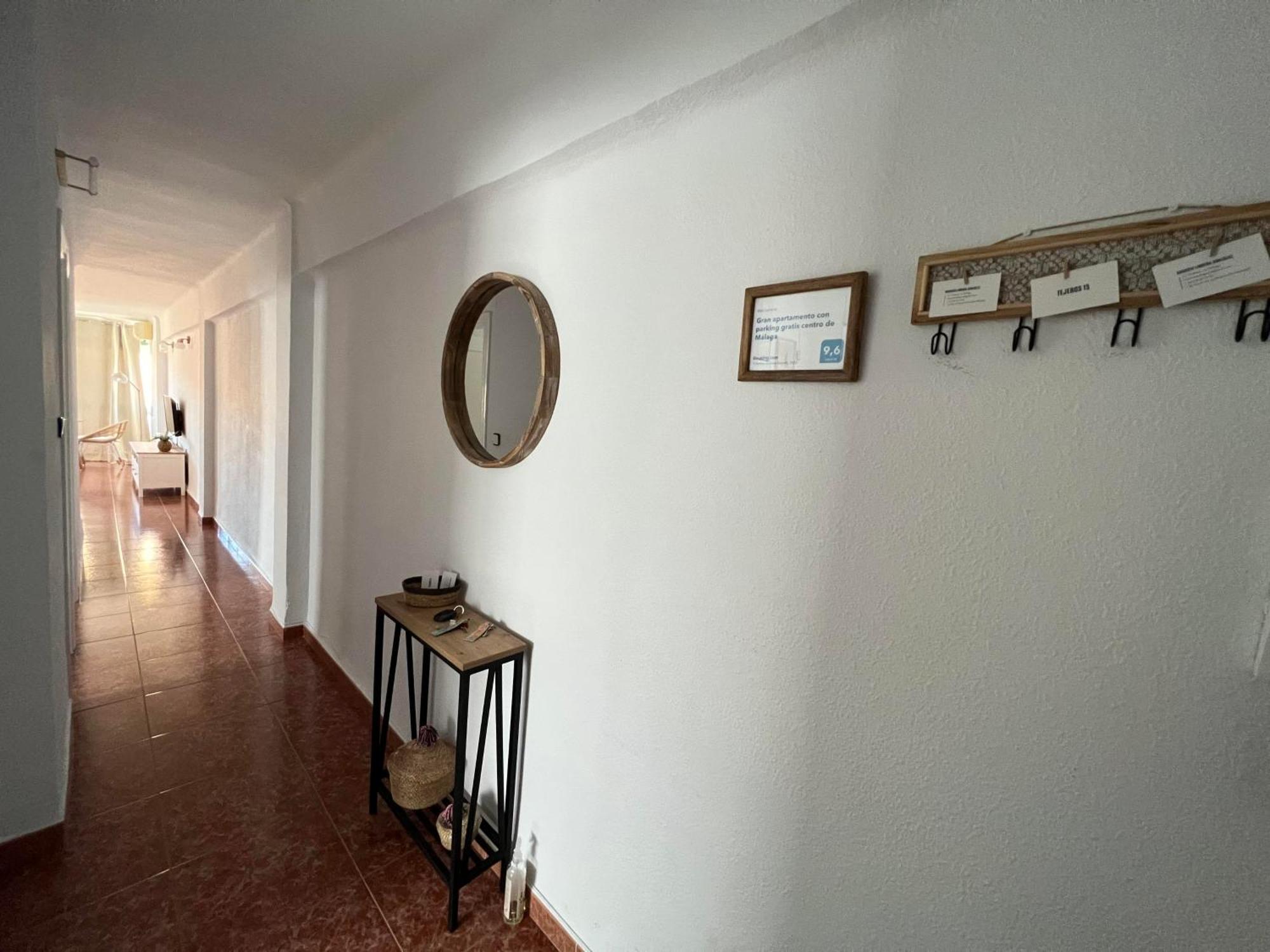 Gran Apartamento Con Parking Gratis Centro De Málaga Kültér fotó