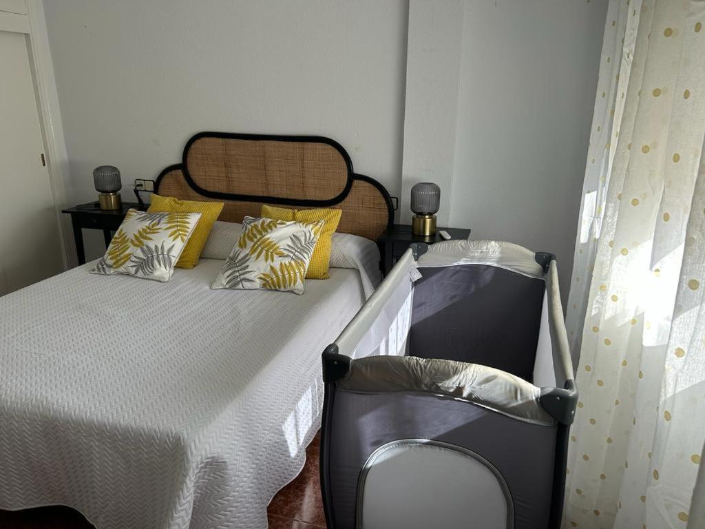 Gran Apartamento Con Parking Gratis Centro De Málaga Kültér fotó